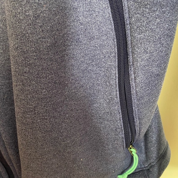 Women XL North Face Purple Jacket with Teal accents - Picture 3 of 9